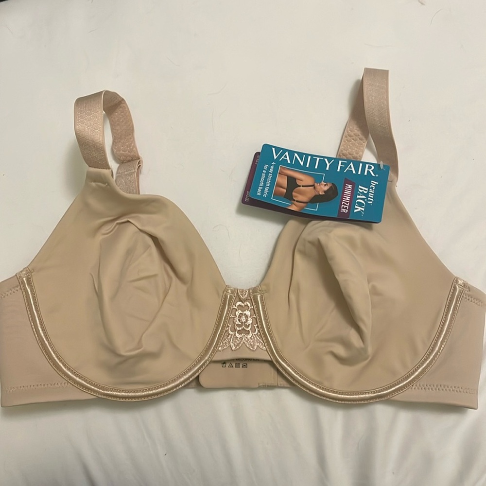 VANITY FAIR Beauty Back Smoothing Minimizer Bra